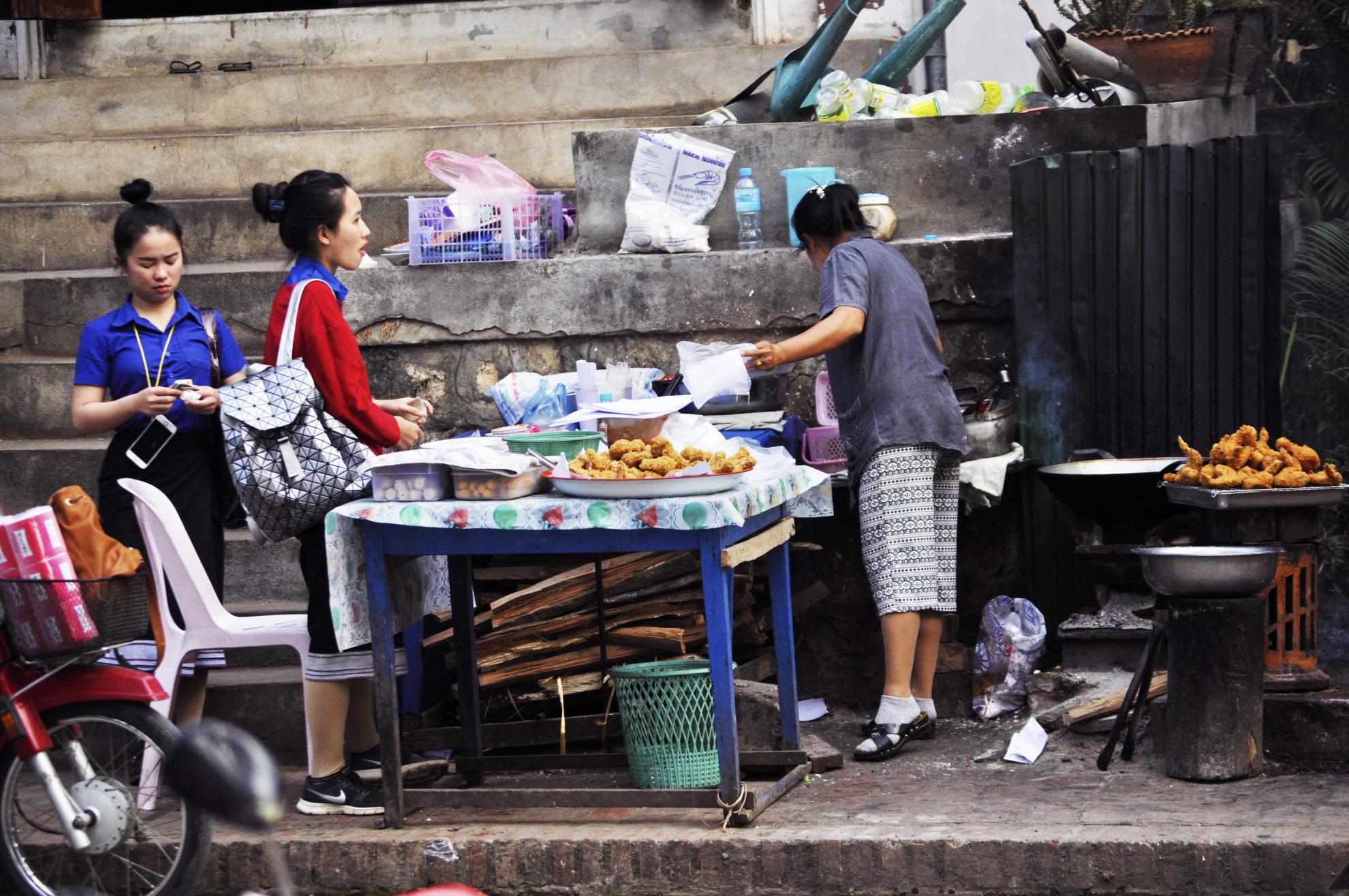 street food in luang prabang (5)